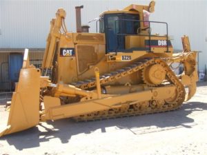 Youngs-Earth-Moving-Dozer-CAT-For-Hire-D8T-20-D9R-Side